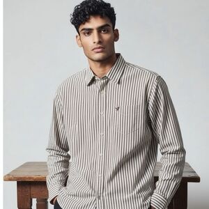 Men's AEO Brown And Ivory Button Down